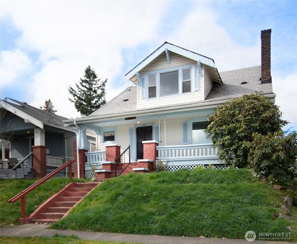 1208 S Ainsworth Avenue, Tacoma, WA 98405