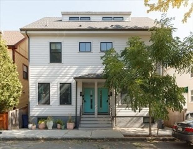 7 Lopez 7, Cambridge, MA 02139