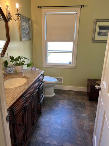 104 North Gate Road, Manchester, NH 03104