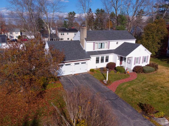 104 North Gate Road, Manchester, NH 03104