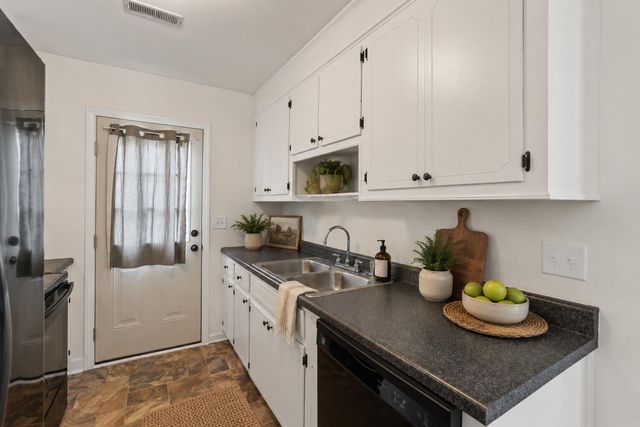 101 Lacey Court, Moncks Corner, SC 29461