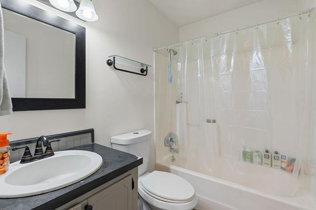 101 Lacey Court, Moncks Corner, SC 29461