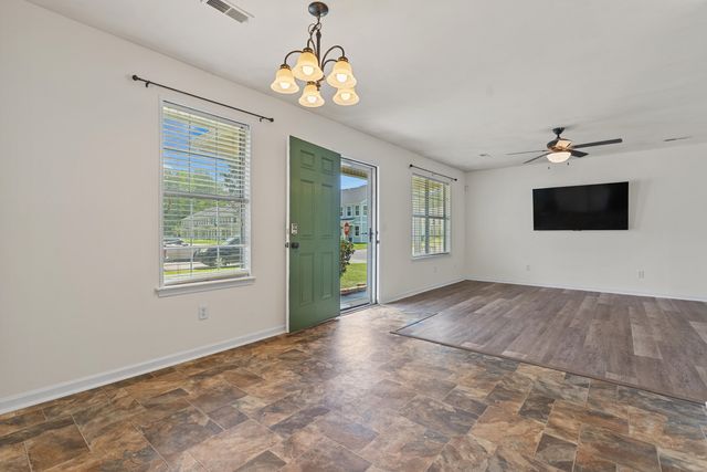 101 Lacey Court, Moncks Corner, SC 29461