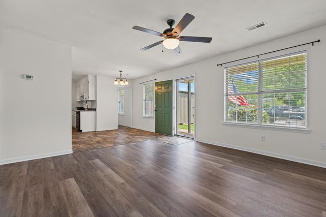 101 Lacey Court, Moncks Corner, SC 29461