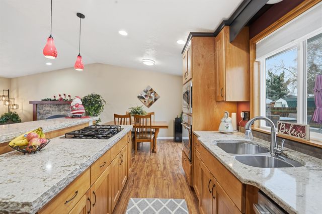 3527 S Bowdish Rd, Spokane Valley, WA 99206