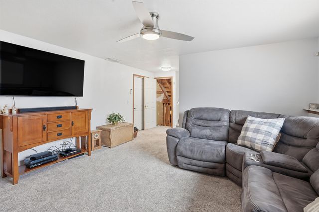 3527 S Bowdish Rd, Spokane Valley, WA 99206