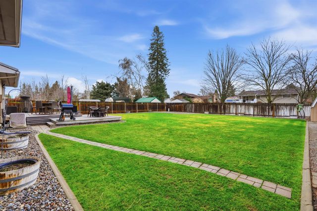 3527 S Bowdish Rd, Spokane Valley, WA 99206