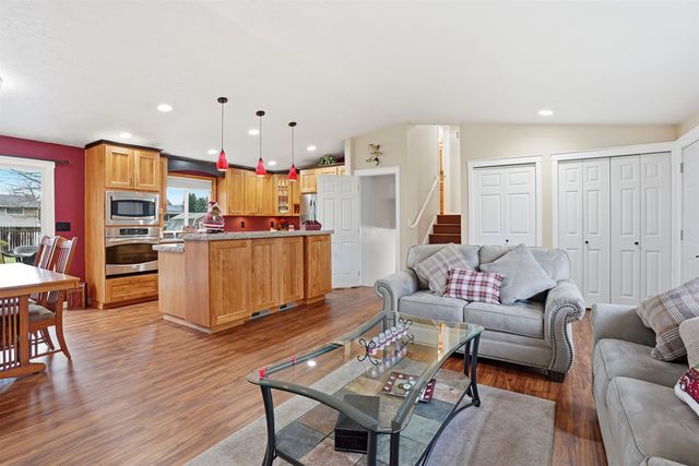 3527 S Bowdish Rd, Spokane Valley, WA 99206