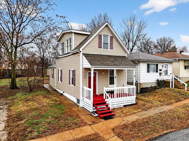 939 Erskine Avenue, St Louis, MO 63125