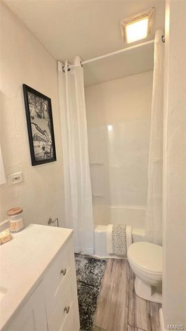 939 Erskine Avenue, St Louis, MO 63125