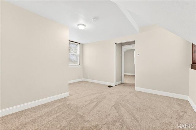 939 Erskine Avenue, St Louis, MO 63125