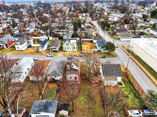 939 Erskine Avenue, St Louis, MO 63125