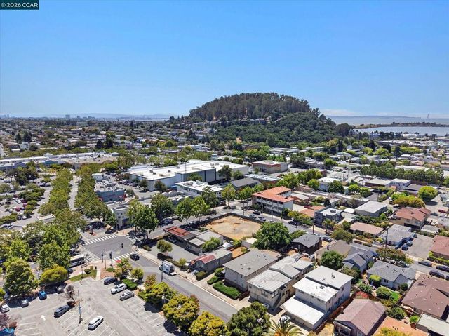 411 Liberty Street, El Cerrito, CA 94530