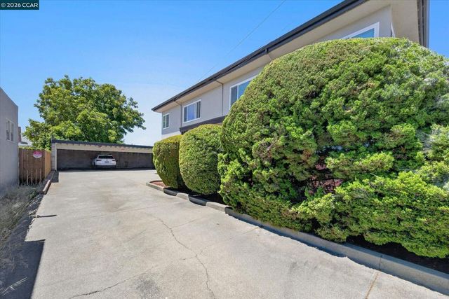 411 Liberty Street, El Cerrito, CA 94530