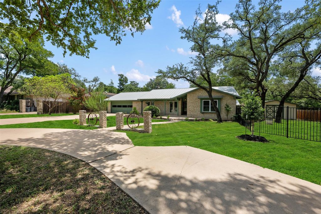 12111 Shetland Chase, Austin, TX 78727
