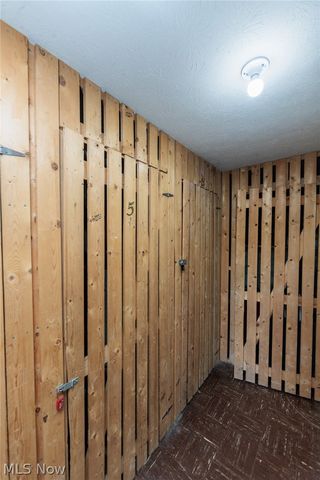 21841 River Oaks Drive B5, Rocky River, OH 44116