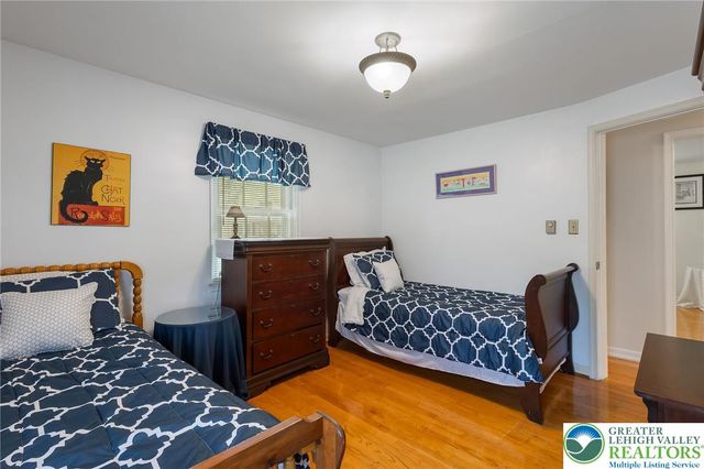 2898 Fairfield Drive, Salisbury Twp, PA 18103