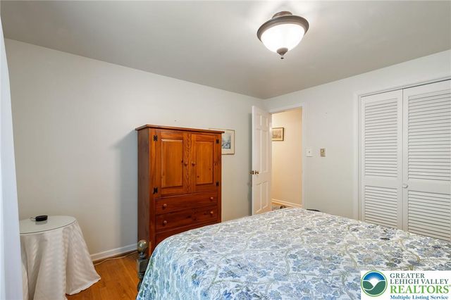 2898 Fairfield Drive, Salisbury Twp, PA 18103