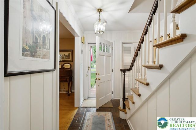 2898 Fairfield Drive, Salisbury Twp, PA 18103