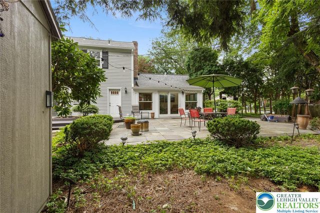 2898 Fairfield Drive, Salisbury Twp, PA 18103