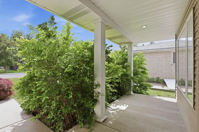 1224 W Rowan Ave, Spokane, WA 99205