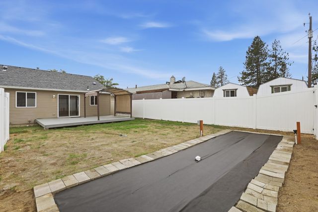 1224 W Rowan Ave, Spokane, WA 99205