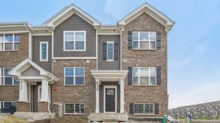 17305 Ulster Drive, Tinley Park, IL 60477
