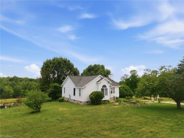 874 Hanks Street, Traphill, NC 28685