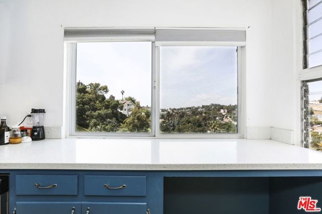 2225 Lake Shore Avenue, Los Angeles, CA 90039