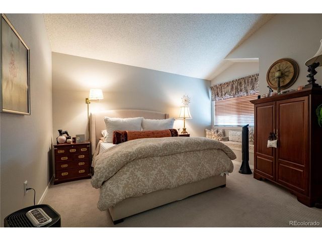 1258 Ridgeglen Way, Littleton, CO 80126