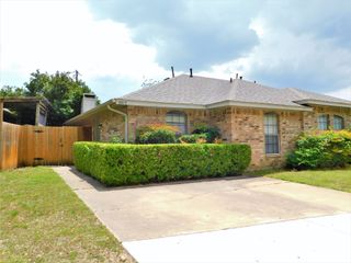 8865 Camfield Way, Frisco, TX 75033