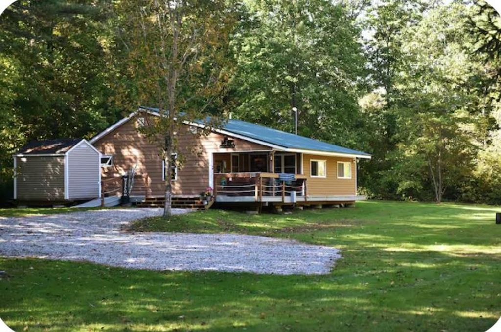 3222 Rumney Route 25, Rumney, NH 03266