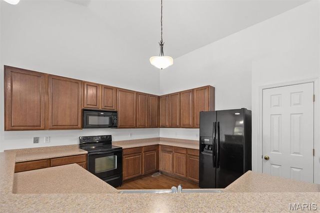 601 Ember Crest Drive, Fairview Heights, IL 62208