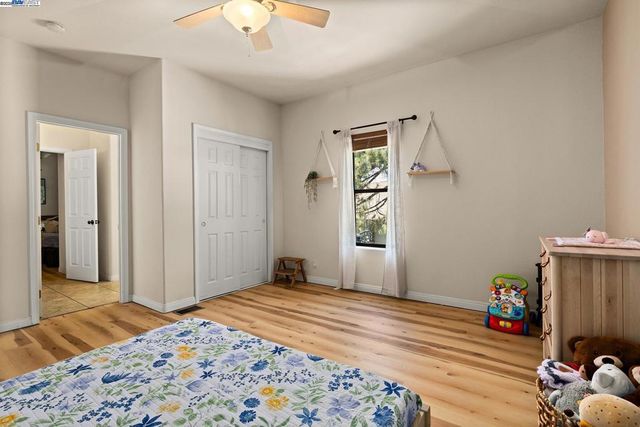 2048 Woodland Dr, Pine Mountain Club, CA 93222