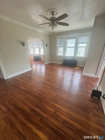 744 Park Street, Bridgeport, CT 06608