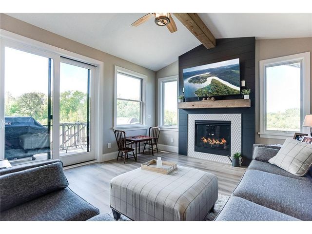 4906 139th Avenue NW, Ham Lake, MN 55304