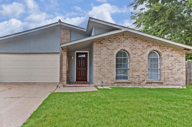 15530 Camino Del Sol Drive, Houston, TX 77083