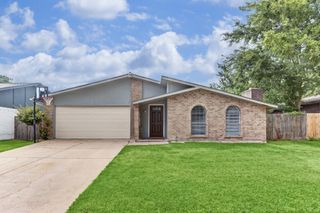 15530 Camino Del Sol Drive, Houston, TX 77083