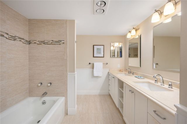 1776 Mooringline Drive 204, Vero Beach, FL 32963