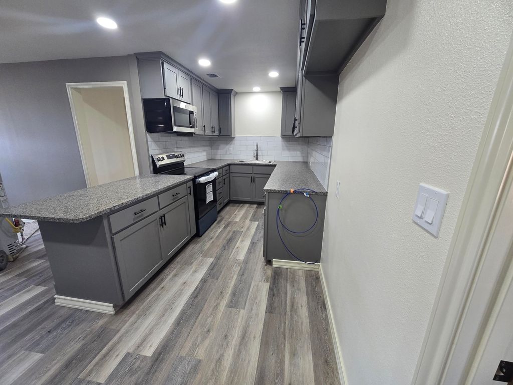 Image 10 of property listing at 8205 Grape Creek Road, San Angelo, TX 76901