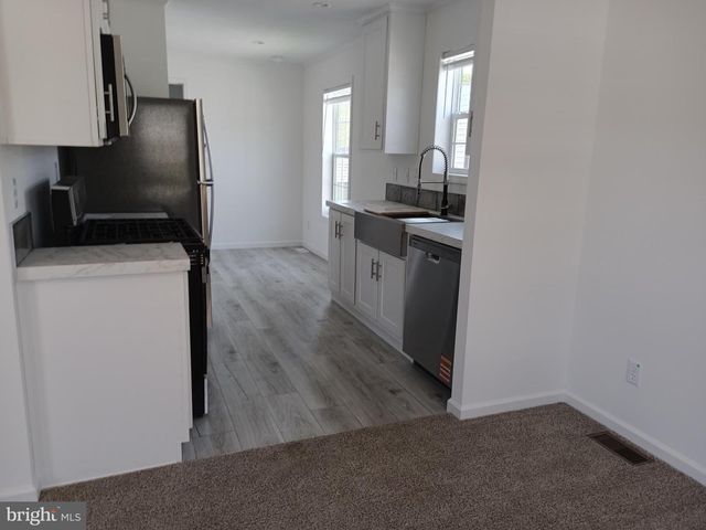 1405 Farrell Ave Trlr 237, Cherry Hill, NJ 08002