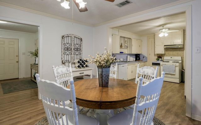 2703 Holly Street, Waller, TX 77484