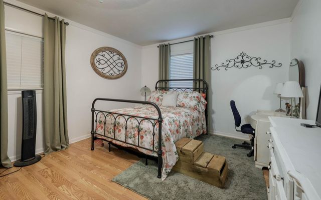 2703 Holly Street, Waller, TX 77484