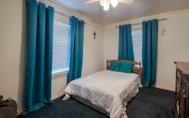 2703 Holly Street, Waller, TX 77484