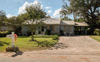 2703 Holly Street, Waller, TX 77484