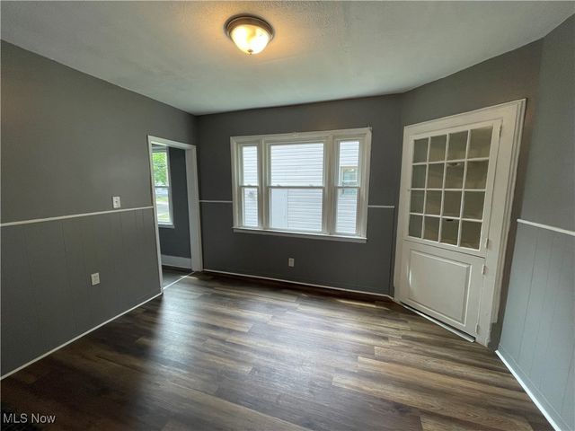 730 Noble Avenue, Akron, OH 44320