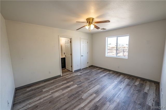 2263 Kingman Avenue, Kingman, AZ 86401