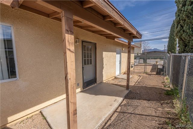2263 Kingman Avenue, Kingman, AZ 86401