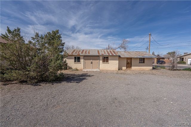 2263 Kingman Avenue, Kingman, AZ 86401