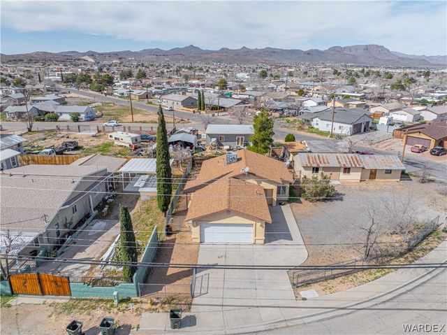 2263 Kingman Avenue, Kingman, AZ 86401
